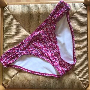 💛3/$15 Arizona Jean Co. Floral Bikini Bottom
